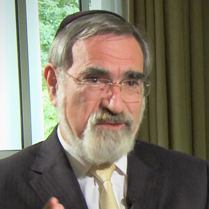 Photo of Chief Rabbi Lord Sacks
